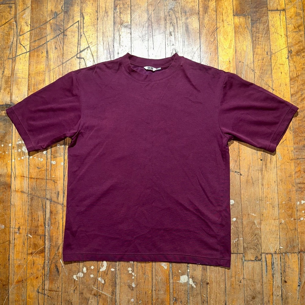 Uniqlo Tee Shirt Boys Medium Red Solid Short Sleeve Crew Neck Pullover Retro‎